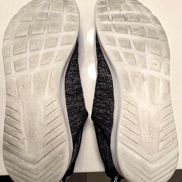 Women's Adidas Shoes - Picture 6 of 6